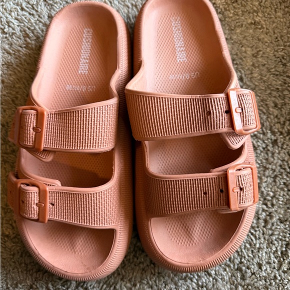 Cushionaire Slides And Sandals 2 Pairs - Picture 1 of 4